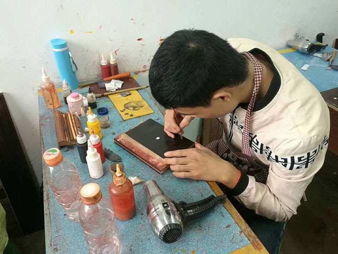 家具維修培訓學校 家具維修培訓學校